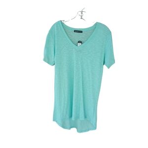 Michelle By Comune Mint Green V Neck Short Sleeved Tee Shirt Size Small